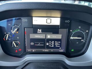 Renault T 480 High 12.8 R6 360kW