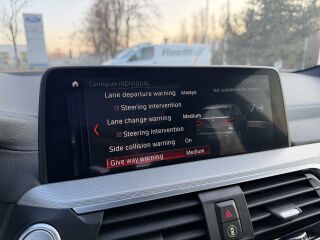 BMW X3 M Sport / xDrive20d 140kW