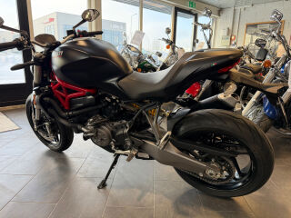 Ducati Monster 821 L2 80kW