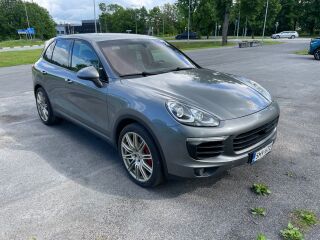 Porsche Cayenne E-Hybrid Facelift 3.0 245кВ
