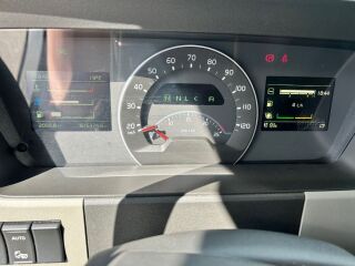 Volvo FM 330 4X2 EURO6 + VEB EURO 6 251kW