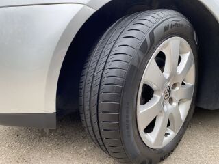 Volkswagen Golf V 1.4 R4 55kW