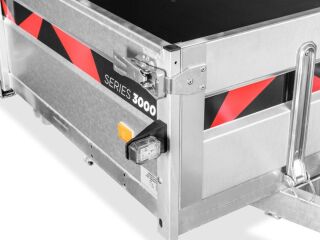 Brentex-Trailer BREN-3015N plastikkaanega keevisraamil