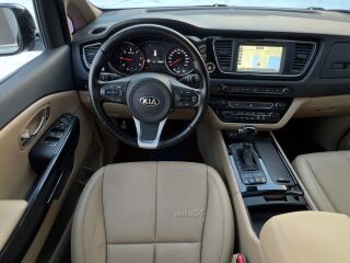 Kia Carnival Luxury 2.2 143kW
