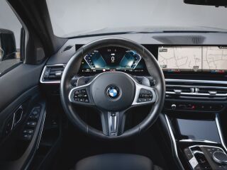 BMW 320 d xDrive MHEV M-Sportpakett 2.0 140kW