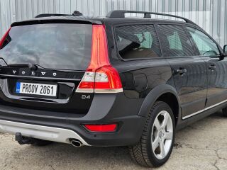 Volvo XC70 Summum Onyx Black 2.0 D4 133kW