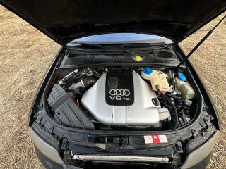 Audi A4 S-Line 2.5 V6 TDI 132kW