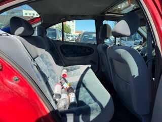 Renault Megane Elegance 1.6 55кВ