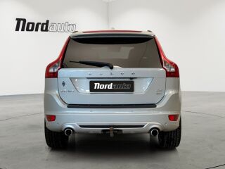 Volvo XC60 D5 AWD R-Design 2.4 158kW