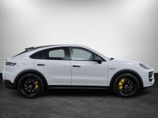 Porsche Cayenne E-Hybrid Turbo GT 4.0 V8 544kW
