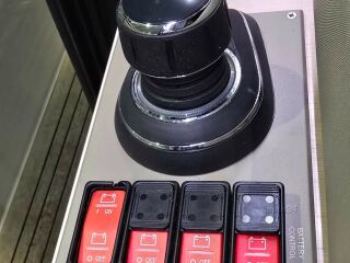 Aquador 35 AQ 3.0 V6 2 x Mercury Diesel 270  Bravo 3X 2kW