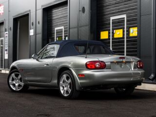Mazda MX-5 1.6 81kW