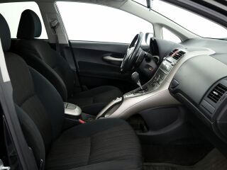 Toyota Auris Linea Sol ATM 1.6 91kW