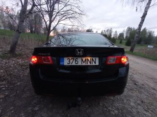 Honda Accord Elegance 2.2 R4 i-DTEC 110кВ