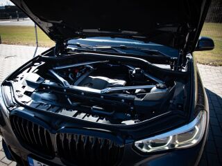 BMW X5 M pakett 3.0 210kW