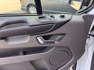 Ford Transit Custom TITANIUM L2H1 FACELIFT 2.0 TDCi 79kW