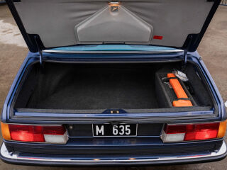 BMW M6 M635 CSi 3.5 210kW