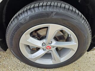 Jaguar F-Pace 30d AWD 3.0 221кВ