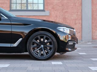 BMW 530 3.0 195kW
