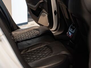 Audi S6 4.0 V8 Twin-Turbo 309kW