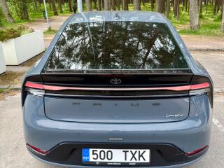 Toyota Prius Luxury PHEV 2.0 111kW
