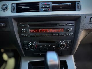 BMW 320 2.0 120kW