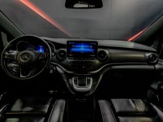 Mercedes-Benz V 300 4-Matic Luxury President package Long 2.0 174kW