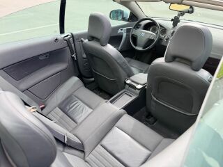 Volvo C70 Momentum 2.0 R5 110кВ