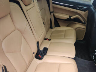 Porsche Cayenne 3.0 180кВ