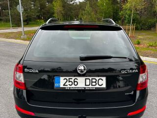 Skoda Octavia Combi Elegance 2.0 TDI 110kW
