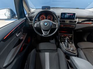 BMW 220 d xDrive Active Tourer Sport Line 2.0 140kW