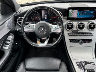 Mercedes-Benz C 220 D AMG 4MATIC 2.0 143kW