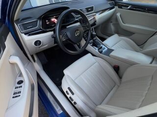 Skoda Superb Laurin & Klement Adventure Edition 2.0 R4 TDI 140kW
