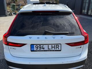 Volvo V90 Cross Country D5 2.0 173kW