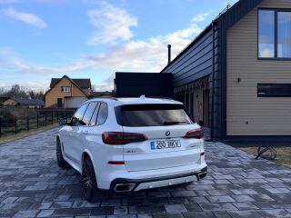BMW X5 3.0 210kW