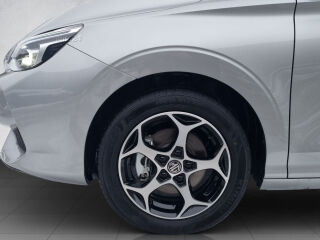 MG MG3 Luxury Hybrid+ 1.5 143kW