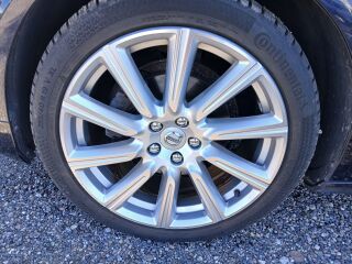 Volvo S90 INSCRIPTION 2.0 D 140кВ