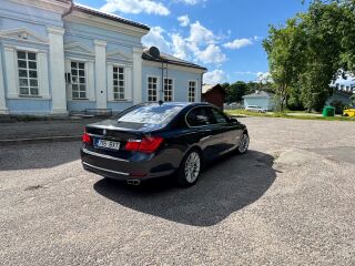 BMW 740 3.0 225кВ