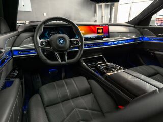BMW i7 eDrive50 M Sport pakett 250kW