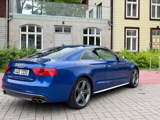 Audi S5 3.0 245кВ