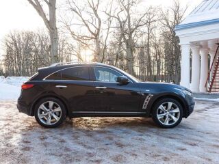 Infiniti FX30 3.0 175kW