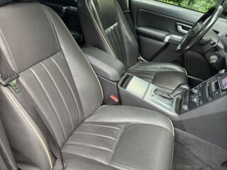 Volvo XC90 Summum 2.4 147кВ