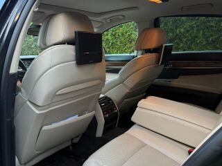 BMW 740 3.0 225кВ