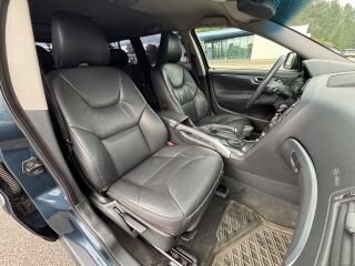 Volvo XC70 SUMMUM 2.4 D5 EURO3 120kW