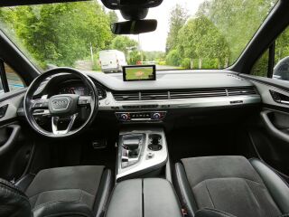 Audi Q7 S-LINE QUATTRO 3.0 160кВ