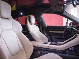 Porsche Taycan Turbo Cross Turismo 500кВ