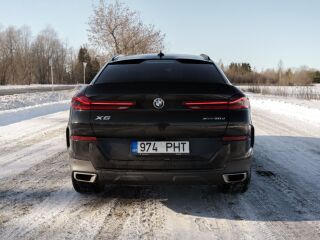 BMW X6 xDrive30d 3.0 210кВ