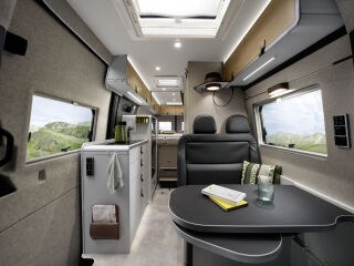 Hymer GRAND CANYON S 700 MB SPRINTER 4 x 4 2.0 Mercedes-Benz Sprinter 419 CDI 140kW
