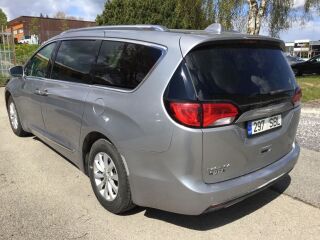 Chrysler Pacifica LUXURY TOURNG L PLUS EDITION STOW N GO EN 3.6 V6 PENTASTAR 214kW