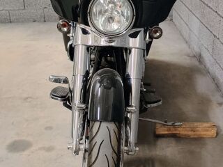 Harley-Davidson Street Glide V2